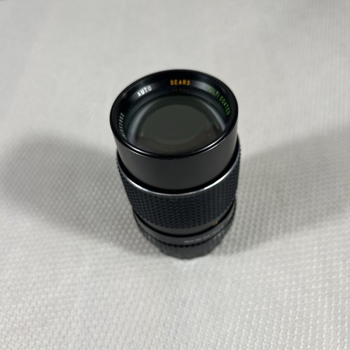 Sears Multicoated 1:2.8. 35mm Lens Model 202.737370 with both lens caps - Picture 2 of 8