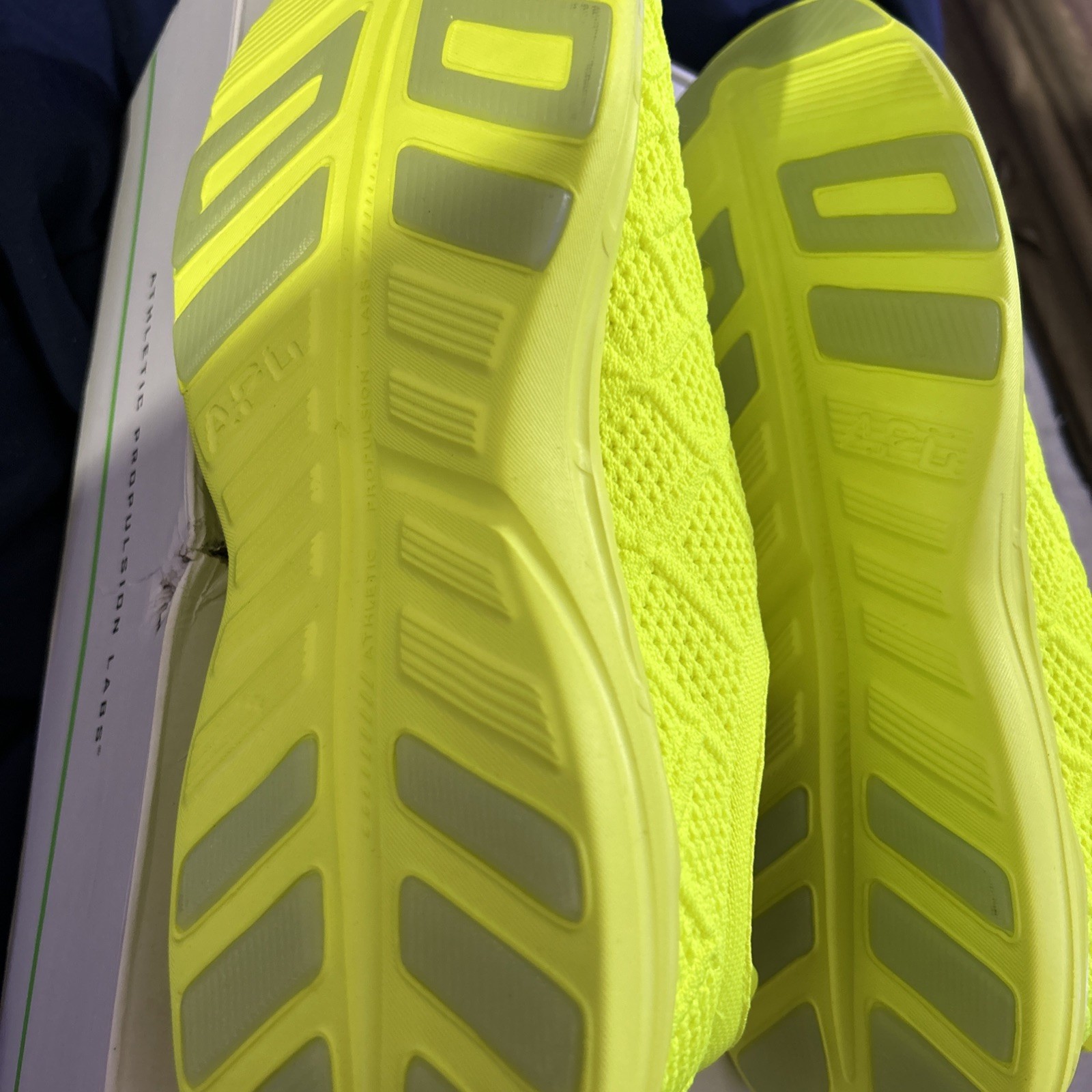 APL Techloom phantom