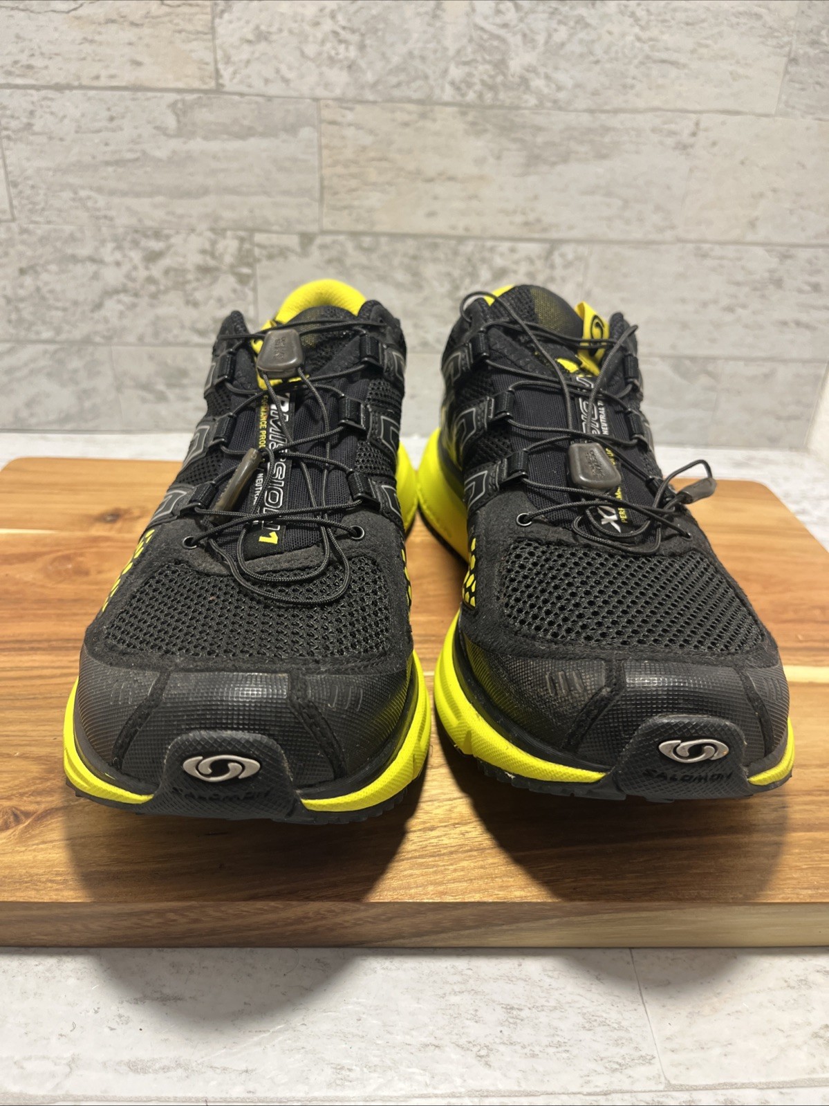 Scarpe da trekking Salomon XR Mission 1 da uomo taglia 10 5 nero giallo come nuove