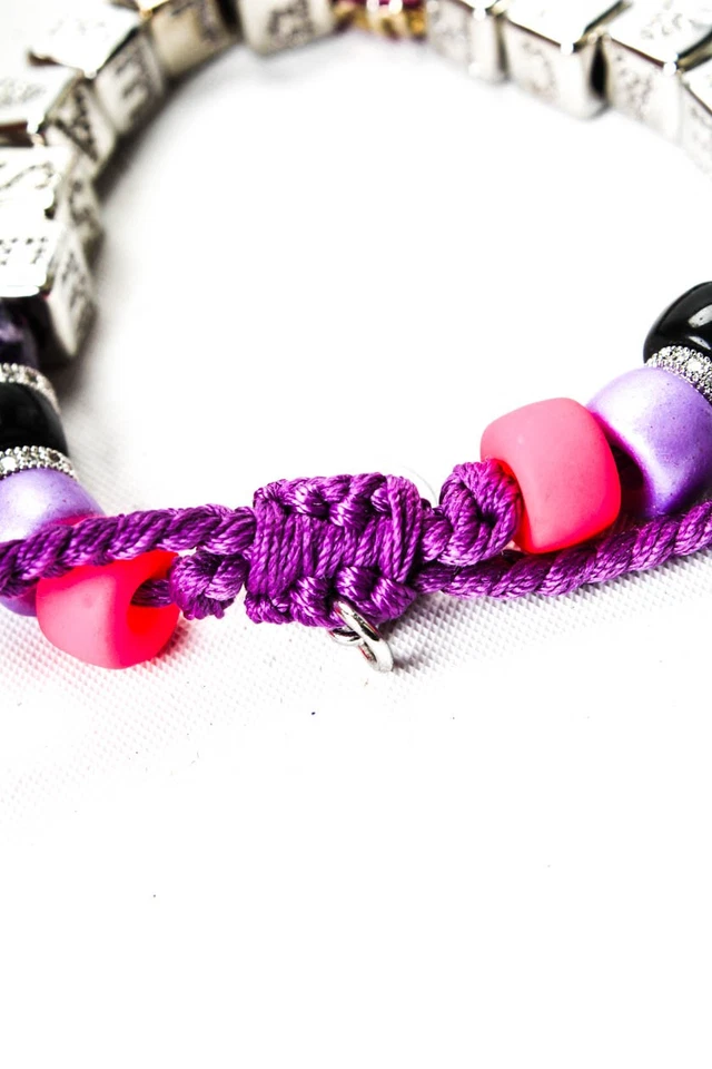 Venessa Arizaga Mujer Plateado Circonita Cúbica Rosa/Púrpura Cuentas Vacaciones Foto 3 de 4