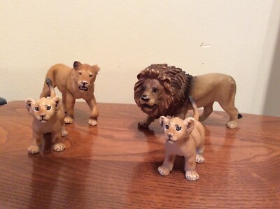 schleich lioness