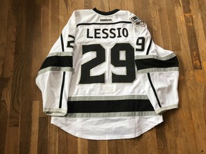 la kings white jersey