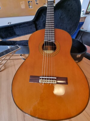 Gitarre Yamaha GD-10C, 1992 gekauft, sehr guter Zustand, nur kurz gespielt,