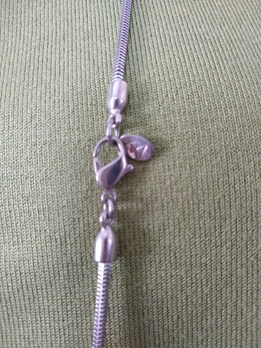 lc LAUREN CONRAD SILVER TONE 32" SNAKE CHAIN NECKLACE, METAL BAR PENDANT - Picture 5 of 5