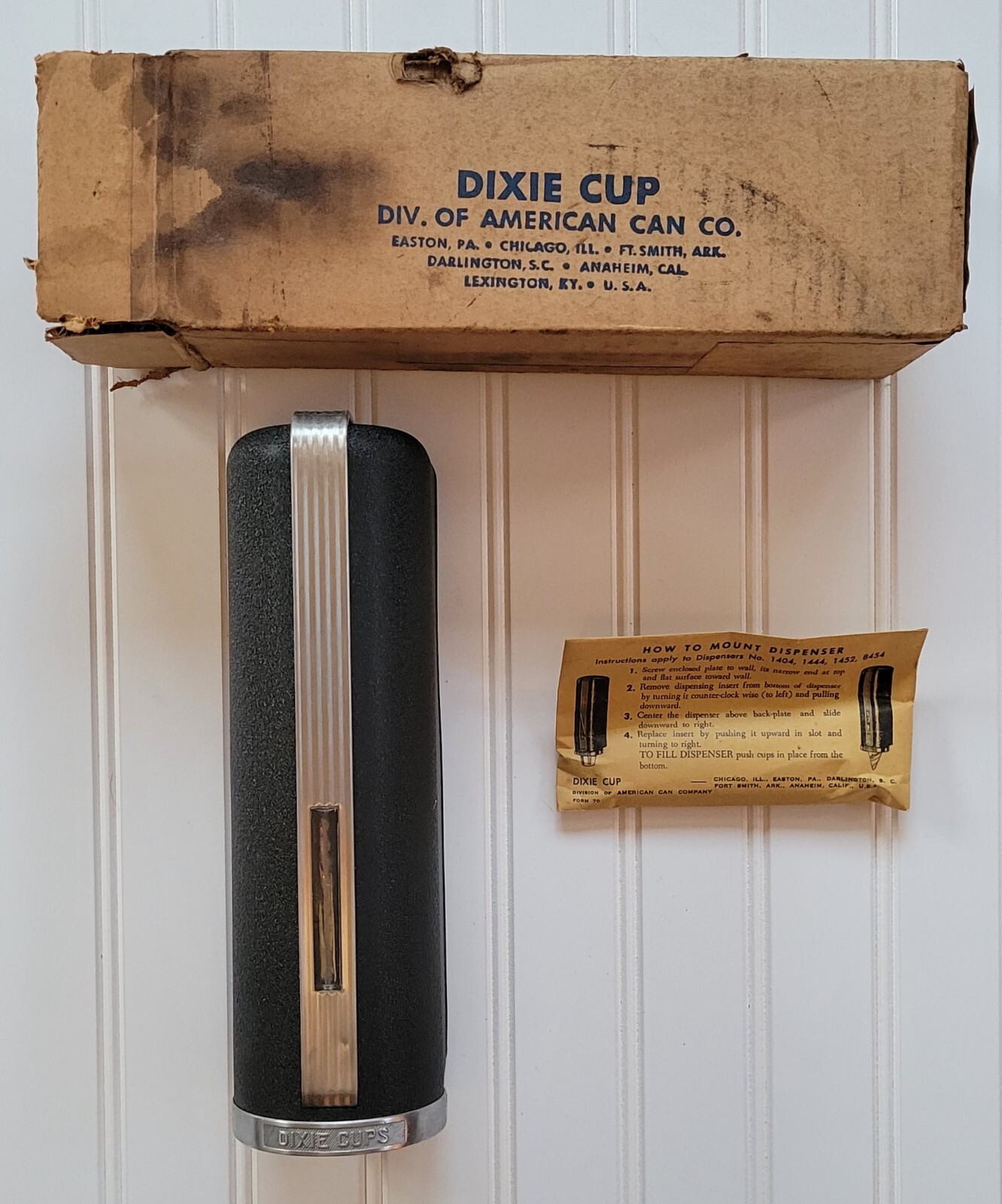 NIB RARE ART DECO DIXIE CUP HOLDER DISPENSER 1444 Hardware NEW Old