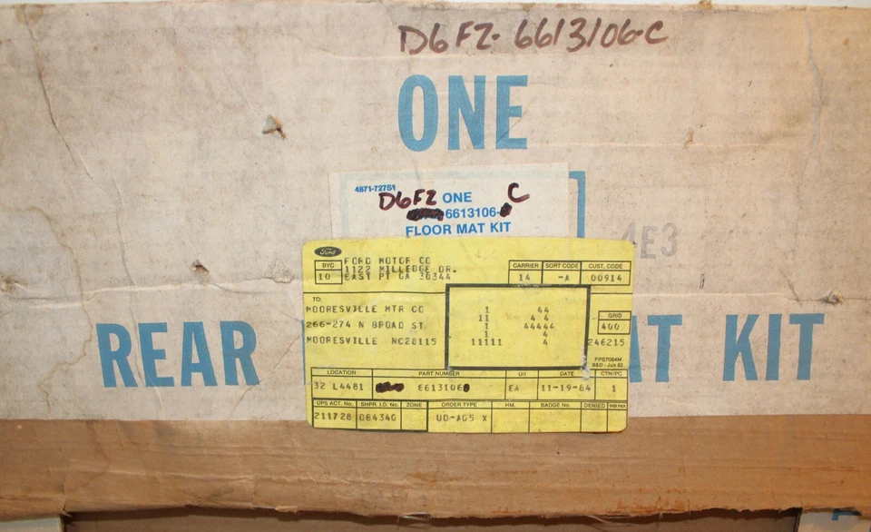 Ford Crown Victoria LTD II Elite Thunderbird 1979 alfombrillas traseras de sillín nuevas Foto 4 de 4