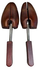 Vintage SHOE KEEPERS No 4 MOHAWK Split Toe Shoe Trees - Rochester Shoe Tree Co