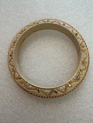 Womens Handcrafted Bangle Braclet made in India 1.0 oz Gold Colored Trim