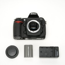 Nikon D300 Digital SLR Camera Shutter Count:   80,400 - READ