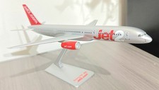 Boeing 757 Jet2 Official Click Fit Collectable Model Airplane Scale 1/200