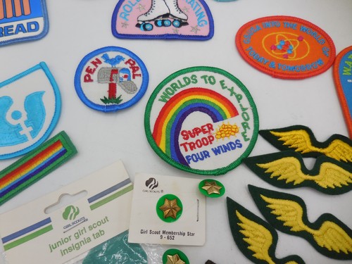 Lot of 40+ Vintage Girl Scout Patches Badges Insignia Tab Stars 80s 90s - Picture 9 of 9
