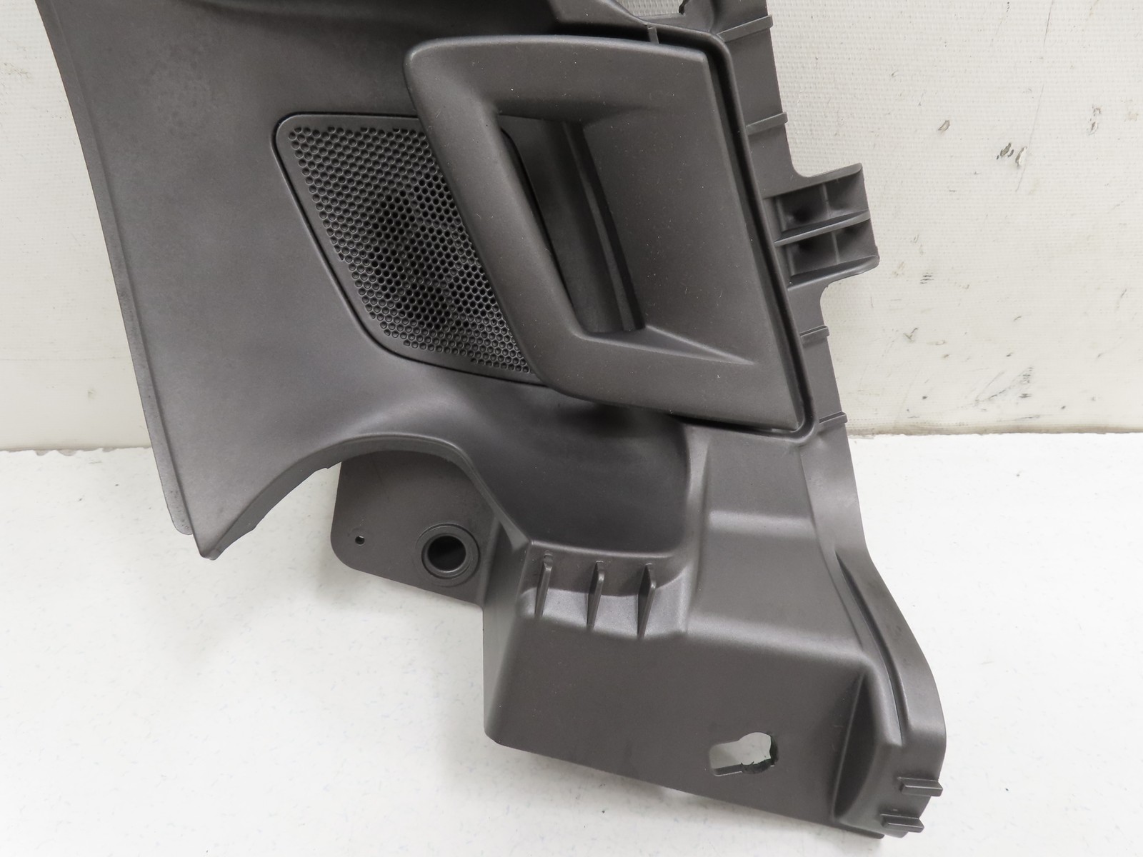 06 Lamborghini Gallardo #1310 Door Handle Interior Trim Right 400868100