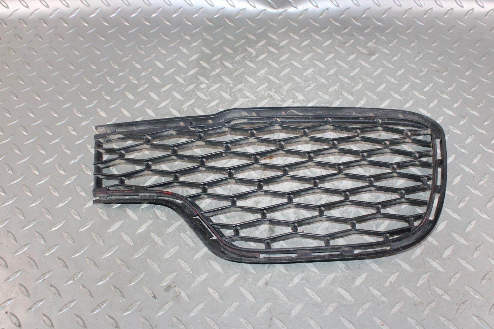 14-17 Ghibli Front Bumper Passenger RF RH Side Lower Grill Grille OEM Factory OE