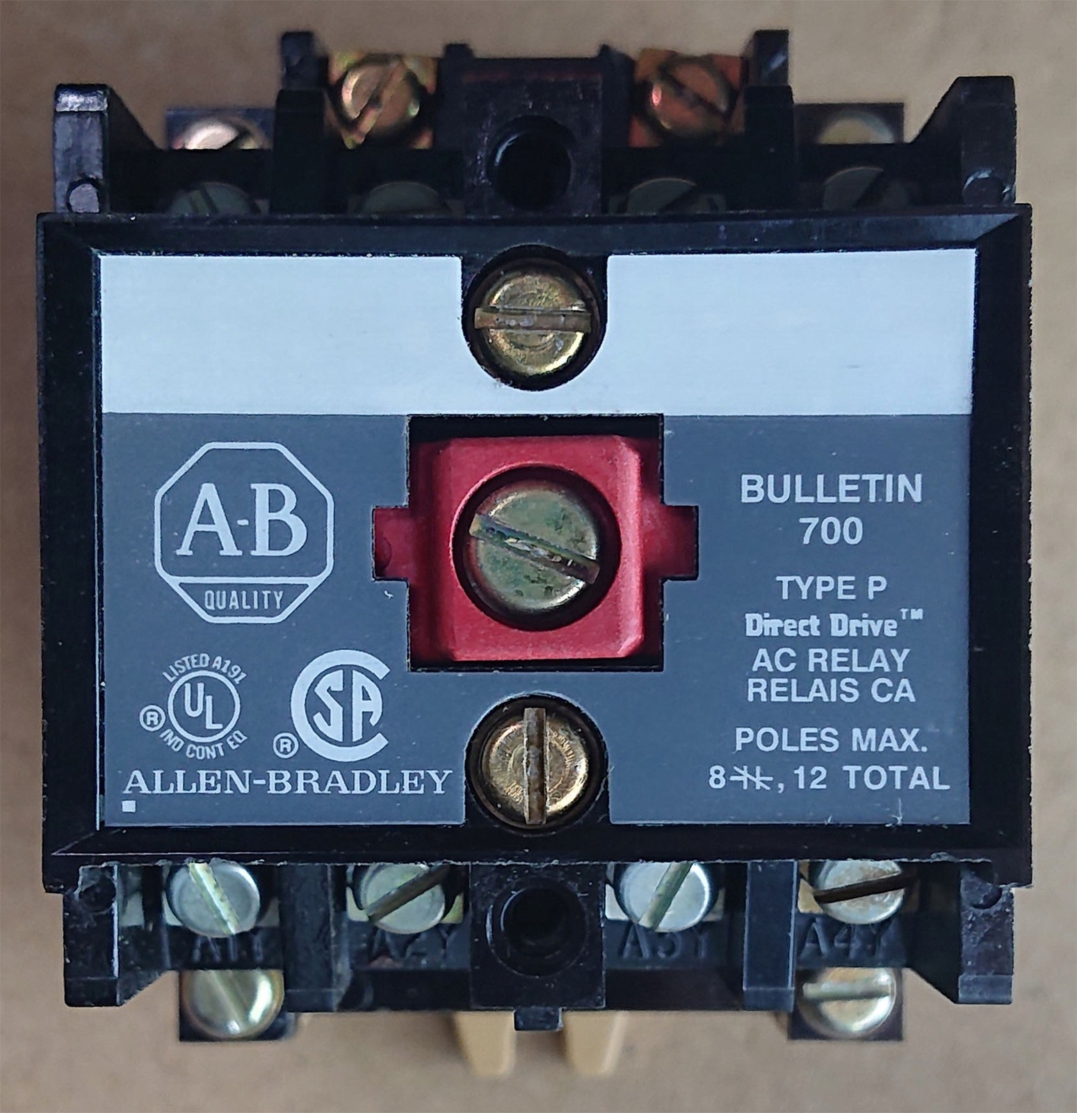 Allen-Bradley Contactors 700-P400A1 4NO 10A 110V 1 Piece
