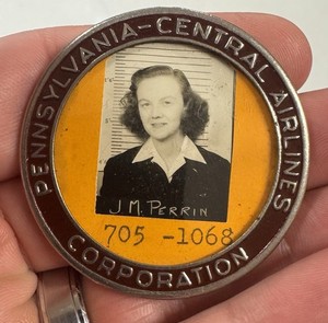 Vintage Pennsylvania Central Airlines Employee WW2 Era Photo Badge 2" Excellent 