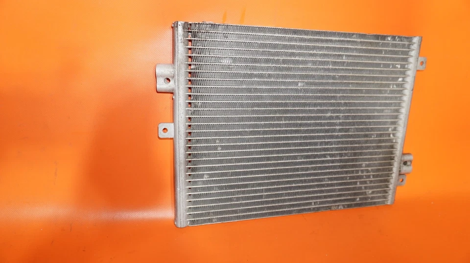 PORSCHE CARRERA 911 CONDENSADOR AC 2007 2008 2009 2010 2011 2012 2013 99657311103 Foto 3 de 4