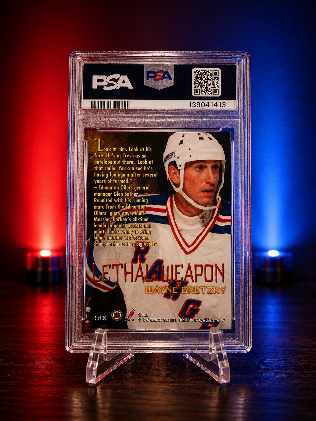 1996-97 METAL UNIVERSE WAYNE GRETZKY LETHAL WEAPON Rangers view 2