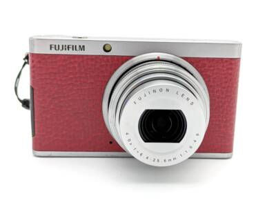 FUJIFILM XF1 デジタルカメラ レッド Fujifilm XF1 Red 12.0MP Compact Digital Camera English