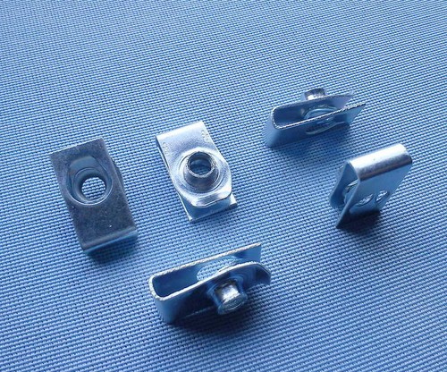10x Befestigungsklammer Blechmutter Klammer M6 für Ford GM Chrysler matall 293 - Bild 1 von 4