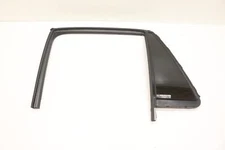 2020 - 2024 LINCOLN NAVIGATOR REAR LEFT DOOR WINDOW RUN CHANNEL & VENT GLASS OEM