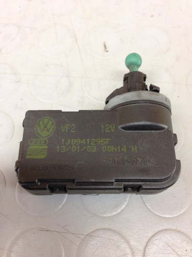 VOLKSWAGEN Golf 4 1.9 Antrieb Reg Blinker Scheinwerfer Vorne Links 1J0941295F