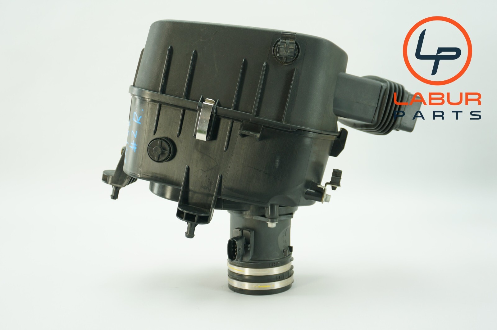 M157 Maserati Ghibli Quattroporte 14-17 Right Engine Air Intake Filter Z5681