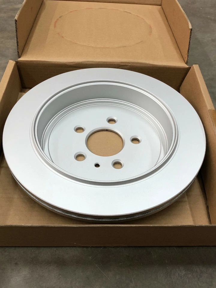 (2) NUEVOS ROTORES DE FRENO DE DISCO TRASERO MOTORCRAFT NBRR-60 PARA SUV LINCOLN MKT 2013-2019 Foto 4 de 4