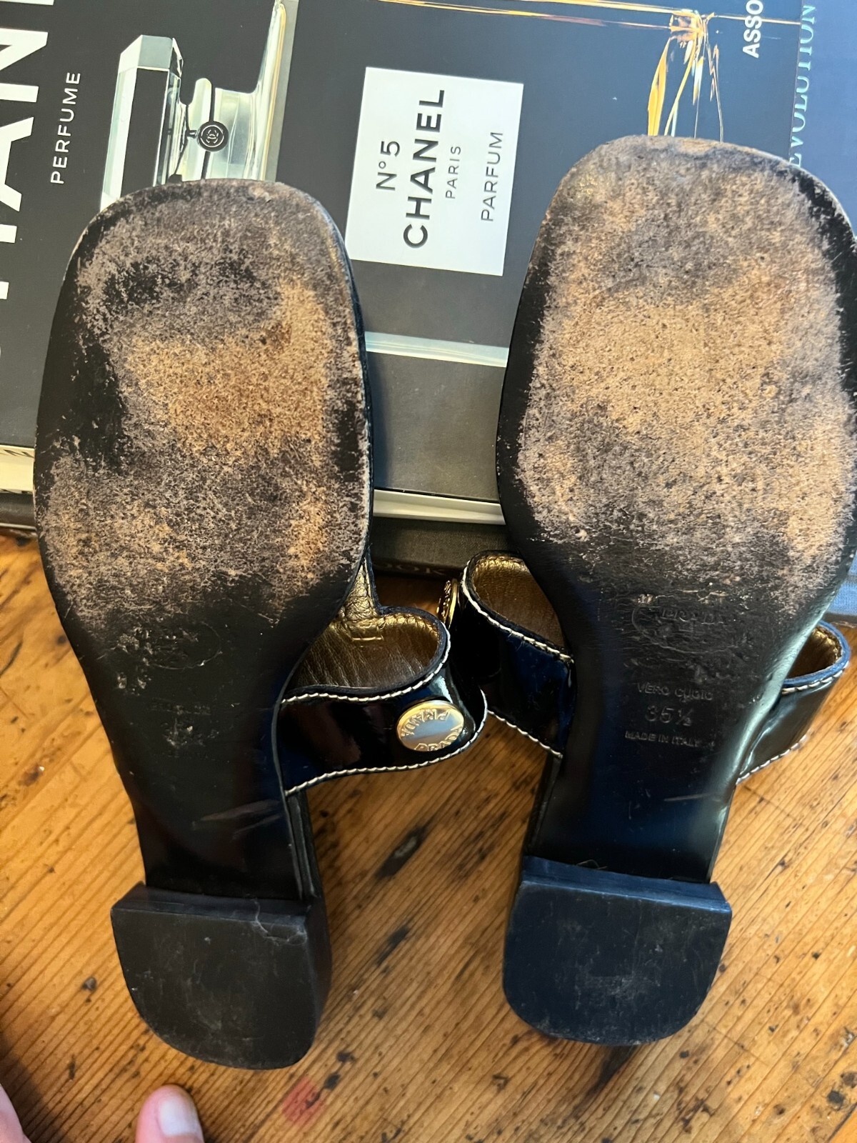 AUTHENTIC Prada split-toe black sandals - made in… - image 4