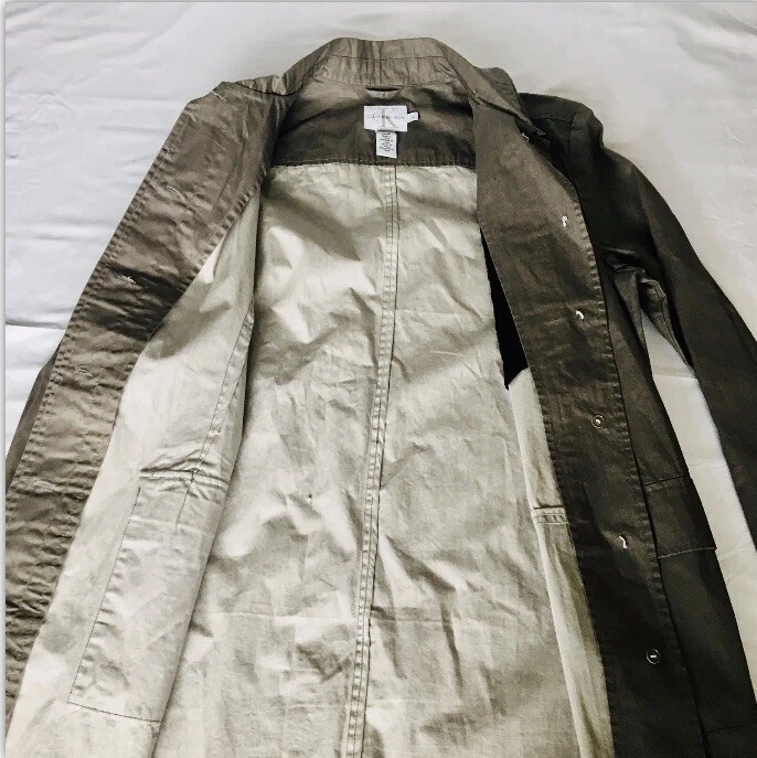 Trench coat CALVIN KLEIN grandes botões escondidos bege comprimento médio sensação de algodão encerado - Imagem 3 de 4