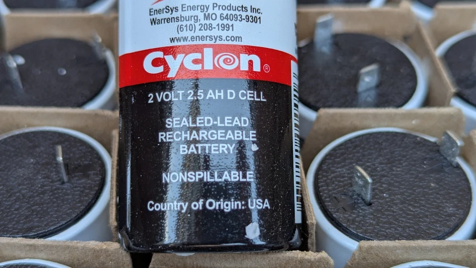 EnerSys Cyclon 2 Volt 2.5 AH D Cell 0810-0004 Sealed-Lead Rechargeable Battery - Image 4 of 4