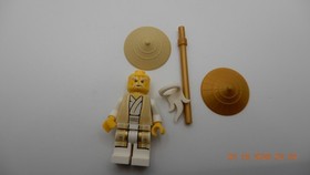 LEGO Ninjago Sensei Wu Minifigure  70751 Temple of Airjitzu White and Gold Robe