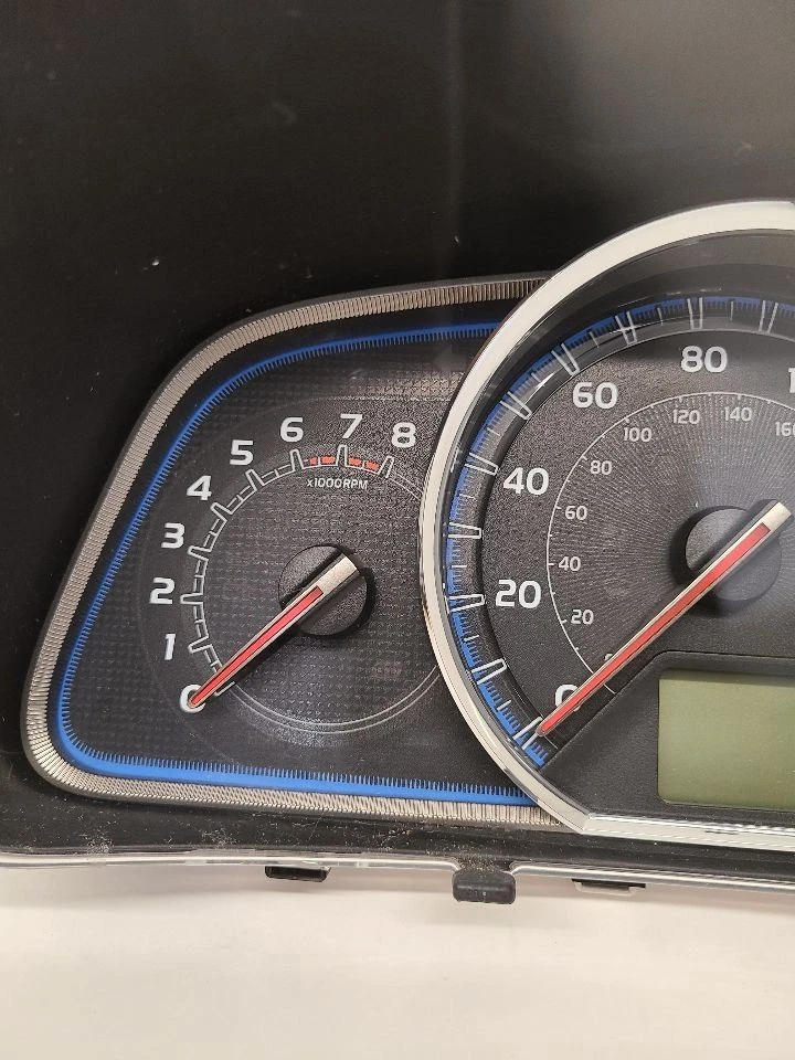 2013-2015 TOYOTA RAV4 Speedometer Cluster MPH Limited 838000R080 Foto 3 de 4