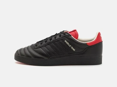 adidas Gazelle Team Core Black Sneaker Schuhe Schwarz 43 1/3 US 9.5 JQ5541 - Bild 1 von 4