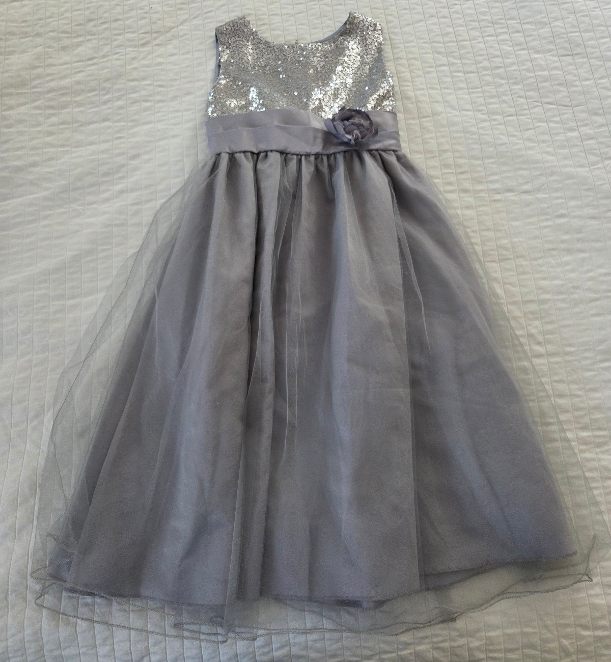 Used Girls Size 12 iEFiEL Gray/Silver Long Dress Tulle Fancy