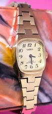 Vintage Soviet Chaika 17 jewels USSR Watch Mechanical Ladies bracelet.Gold Plate