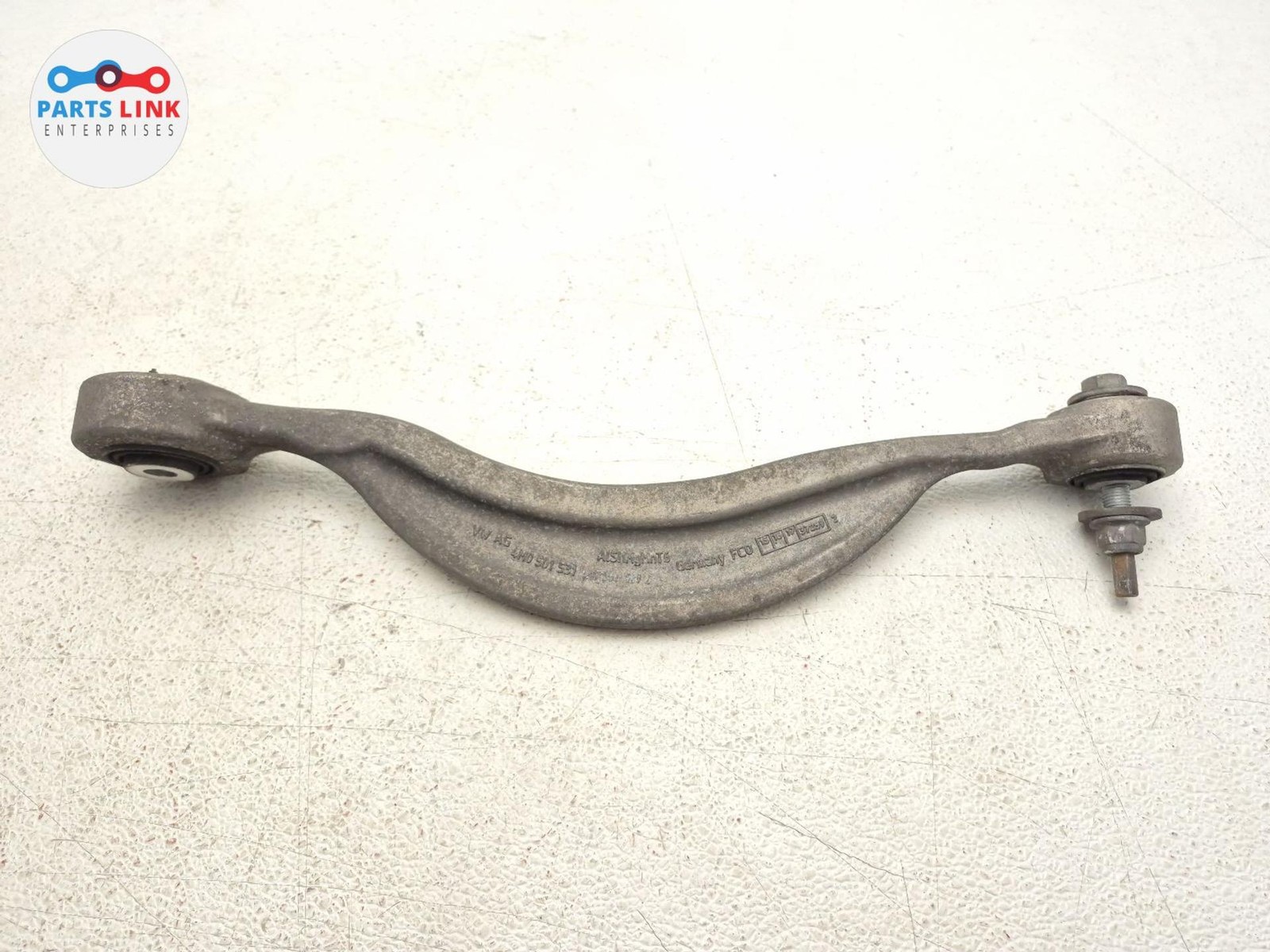 2016-20 BENTLEY BENTAYGA REAR RIGHT CONTROL ARM WISHBONE LEVER REARWARD LINK OEM