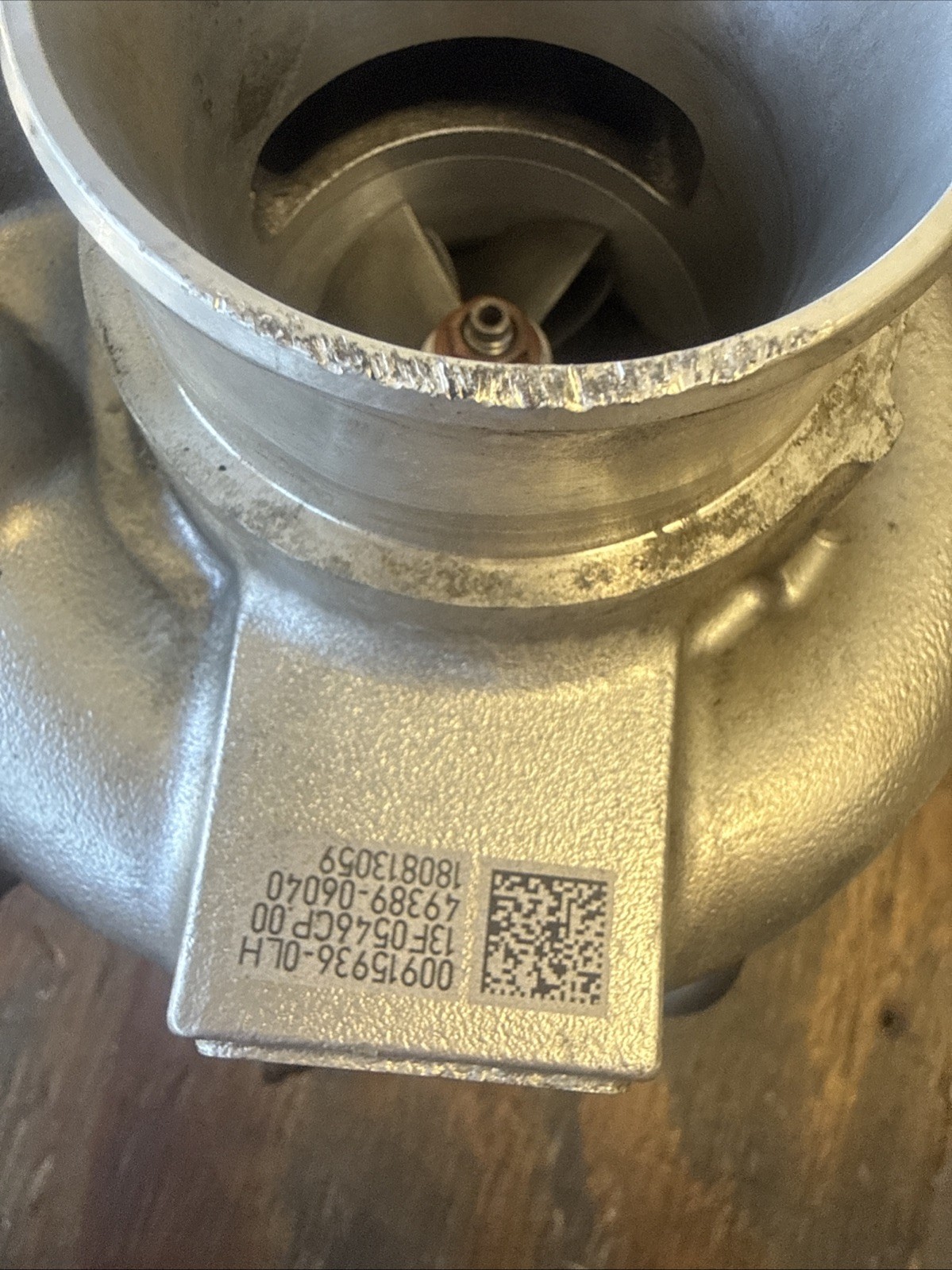 McLaren 600LT OEM turbos