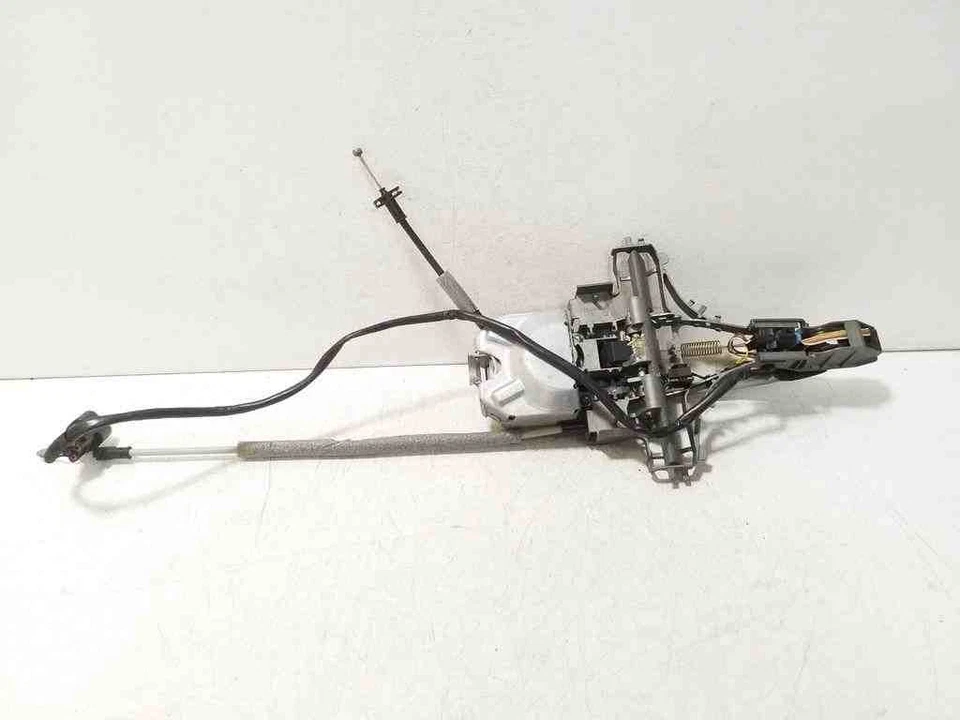 Empuñadura exterior puerta izquierda VOLVO XC60 2.0 diésel 120kw 2012 32166887 Foto 3 de 4