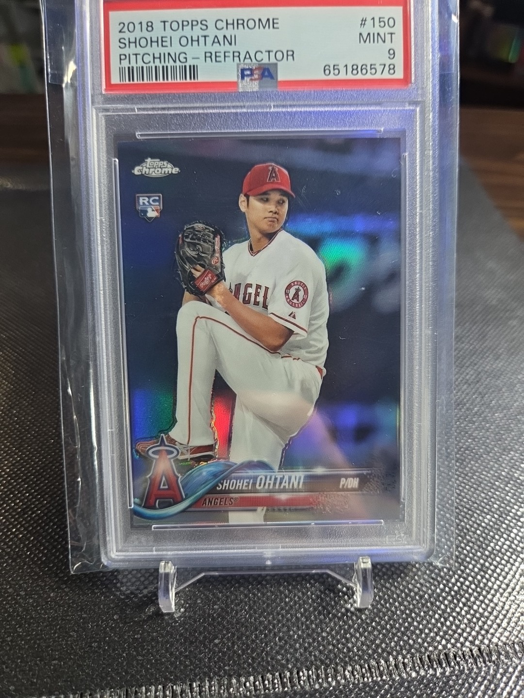 2018 Topps Chrome - Shohei Ohtani #150 Refractor (RC) PSA 9