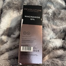 Revolution Niacinamide 15 Blemish  Pore Refining Serum