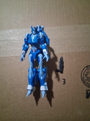 Hasbro Transformers Generations Thrilling 30 Deluxe CHROMIA 