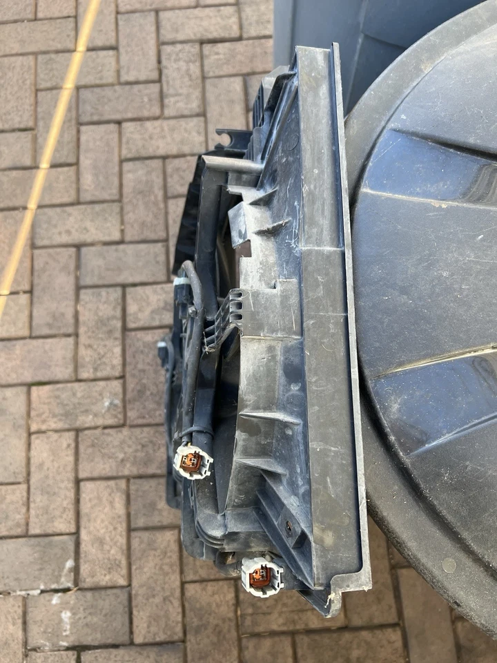 Ventiladores de refrigeração de radiador duplo OEM para 03-05 Infiniti G35 2003-2006 Nissan 350Z  - Imagem 3 de 3