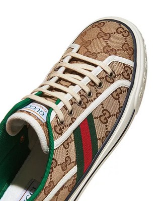 GUCCI Men s Tennis 1977 GG Canvas Beige Ebony Lace Up  Sneakers - 8G/ 8.5US