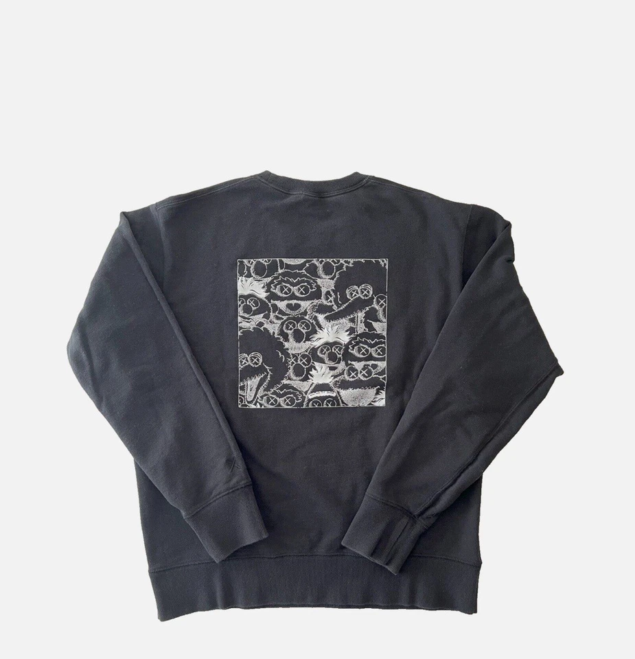 KAWS x Sesame Street x Uniqlo XX Sudadera Cuello Redondo Para Hombres L Negra Ropa de Calle Foto 3 de 4
