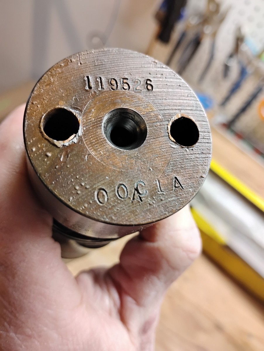 キハダ　sar SBC Chet Herbert Camshaft 652/643 Duration Crane 119526 Core