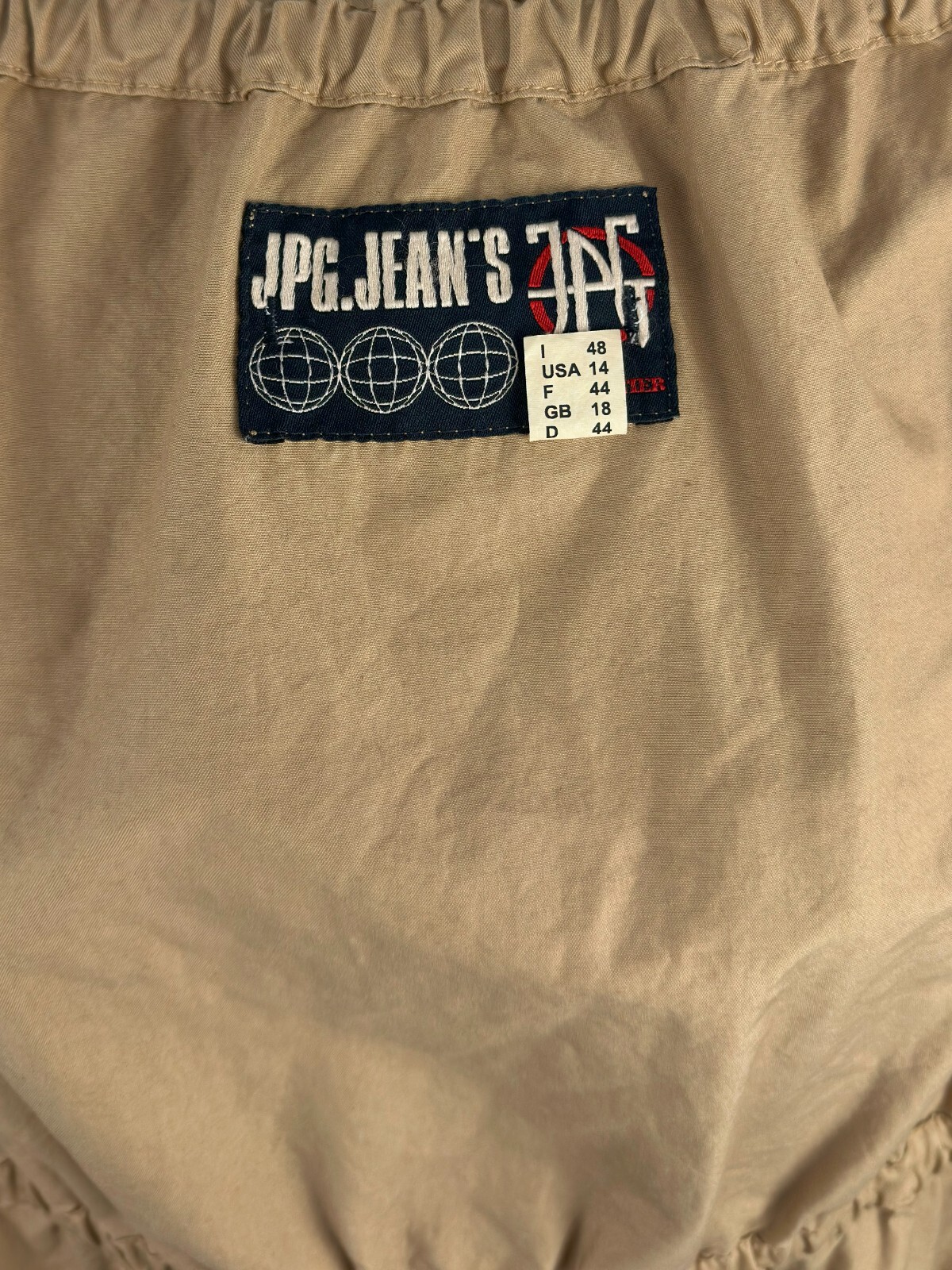 Picture 3 of 11