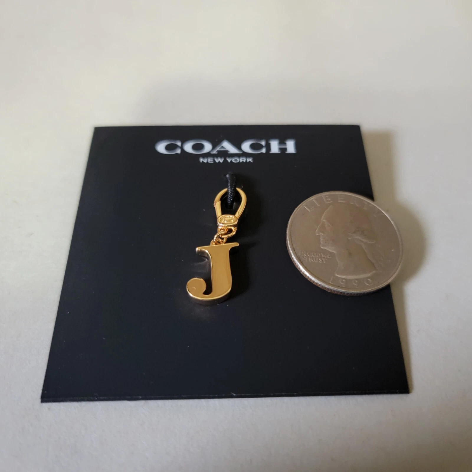 Ciondolo Charm Coach Iniziale Lettera J Tono Oro Da Collezione