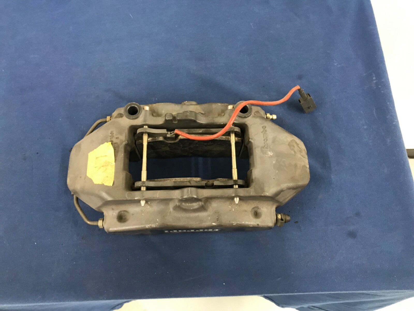Ferrari 430 challenge right rear caliper