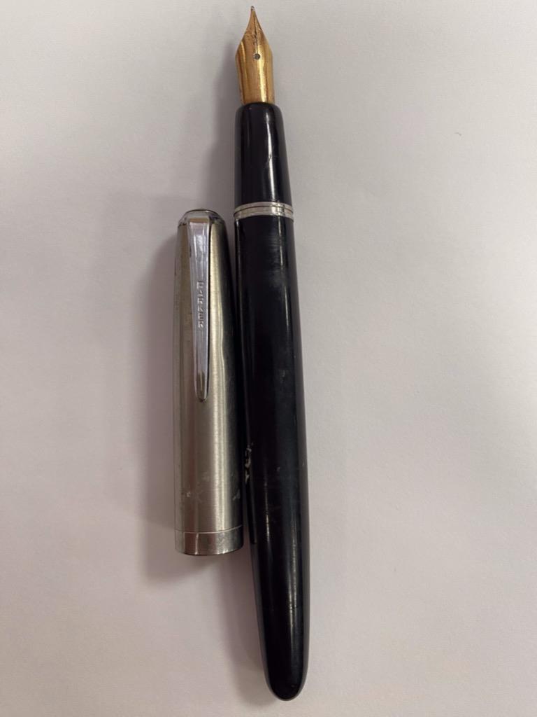 VINTAGE PARKER V.S. 14K GOLD NIB FOUNTAIN PEN. | eBay
