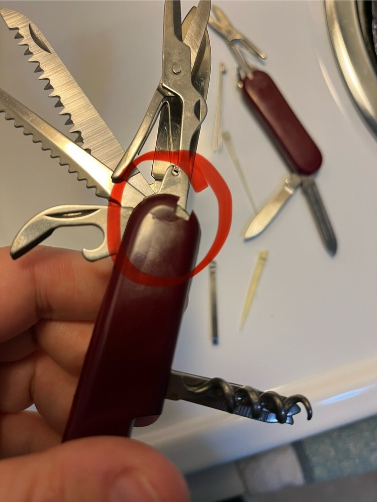 Compact Red Multi-Tool with 11 Functions & 2 Knives